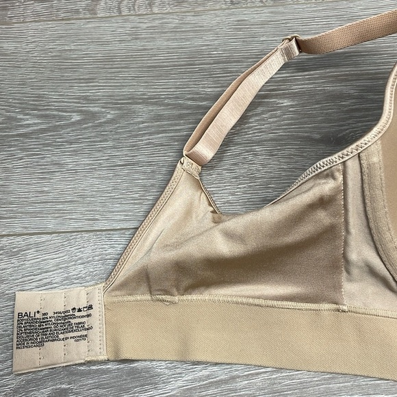 NWOT Bali 3456 One Smooth U Underwire Bra Full Coverage T-Shirt Max Support 38D - Picture 8 of 14